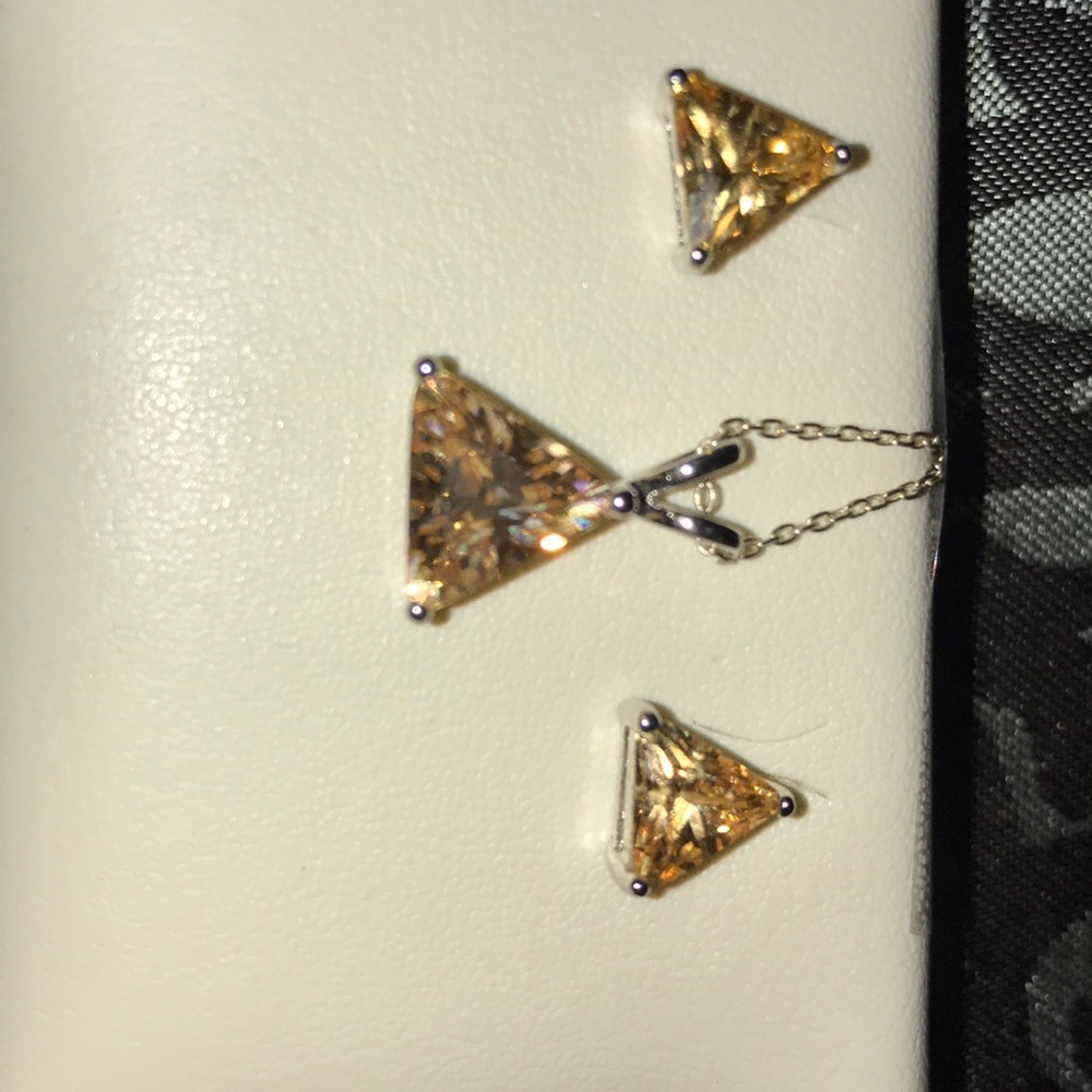 Solid sterling silver & citrine earrings and necklace.